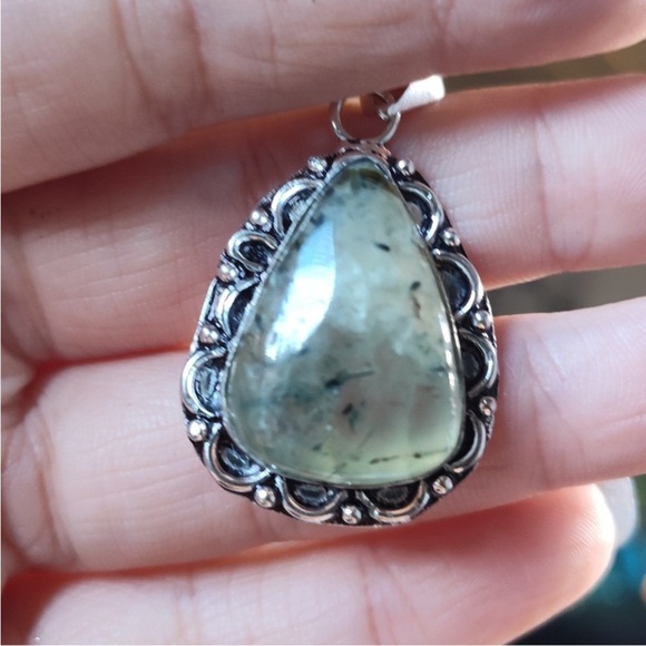Necklace, Prehnite Pendant, 925 Silver Plated, Prehnite Pendant - Picture 2 of 5